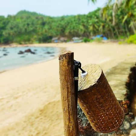 Sea Front Cottages Little Khola Cola 外观 照片