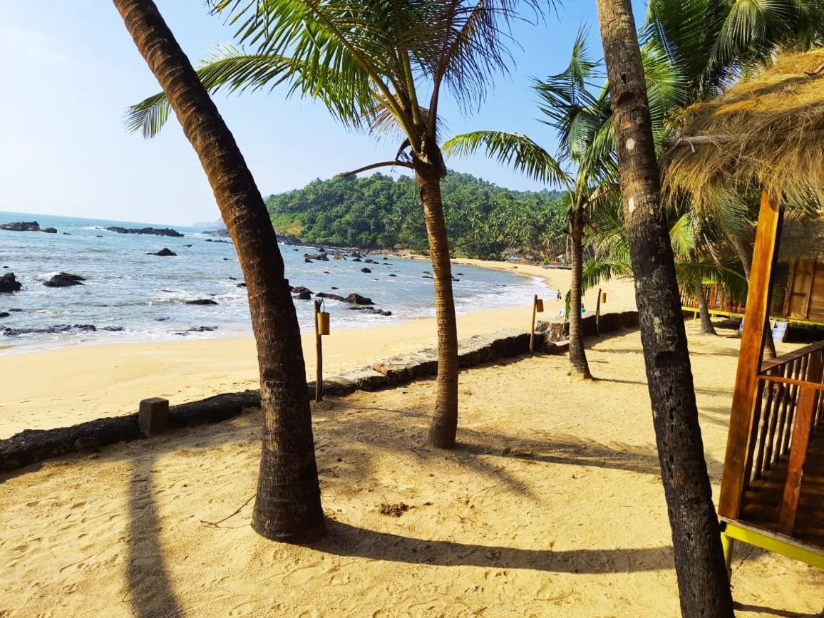 Sea Front Cottages Little Khola Cola 外观 照片
