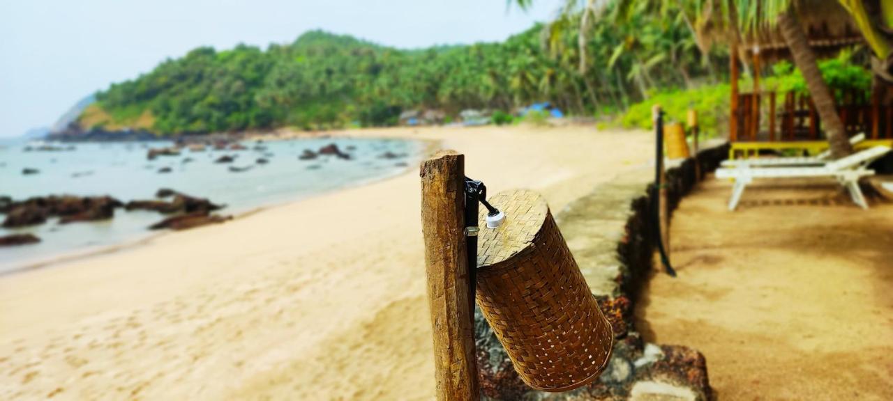 Sea Front Cottages Little Khola Cola 外观 照片