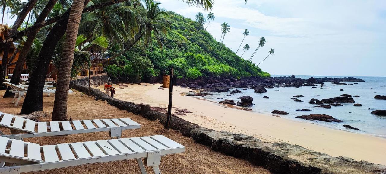 Sea Front Cottages Little Khola Cola 外观 照片